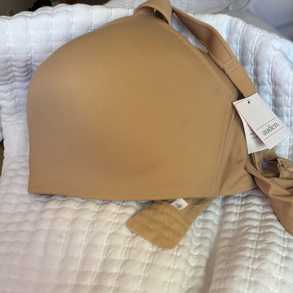 Auden Lightly Lined Wirefree Bra 42DDD